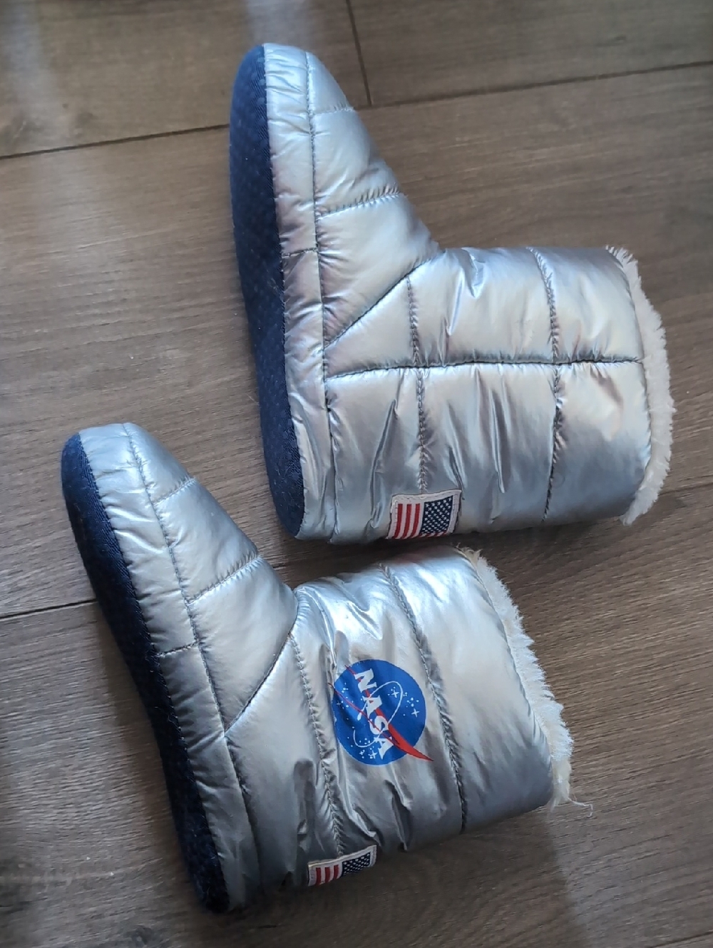 H&M Silver Puffer Kids Booties with NASA Patch